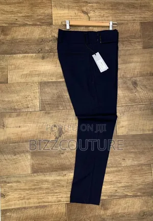 Original Italian Dsquared2 Pants Available in Store