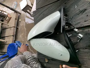 Side Mirror (Hyundai Sonata 2012) Set