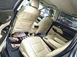Toyota Highlander Limited 4x4 V6 (3.5L 6cyl 8A) 2017 Gray
