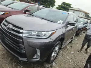 Toyota Highlander 2017 Gray