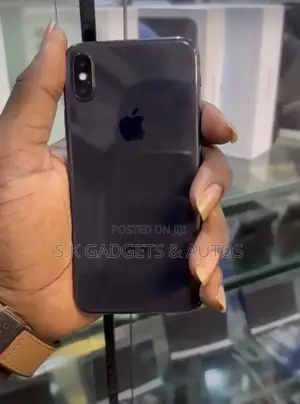 Apple iPhone X 64 GB Black