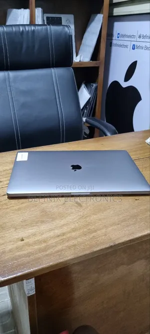 Laptop Apple MacBook Pro 2019 32GB Intel Core I9 SSD 2T