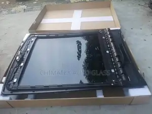 Land Rover Pano Roof Glass
