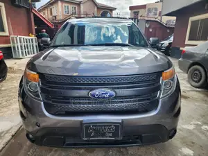 Ford Explorer 2013 Gray