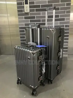 Set of 2 Aluminum Luggage Box Hand Luggage and Big Size