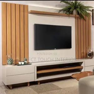Tv Panel With Wall Clowding