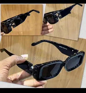Off-White Shade