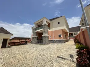 6bdrm Duplex in Asokoro for sale
