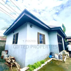2bdrm Bungalow in Sars Rd Ph, Port-Harcourt for sale