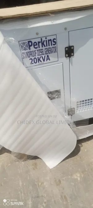 30kva Perkins Soundproof Diesel Generator 100% Copper Coil
