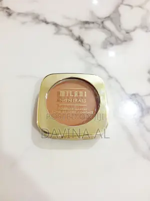 Milani Compact Powder