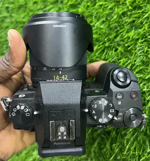 Lumix G7 Camera With 14-42mm Lens