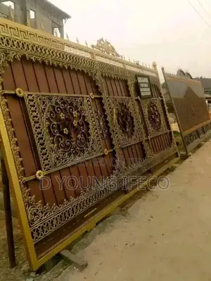 New Modern Quality Rolling Gate