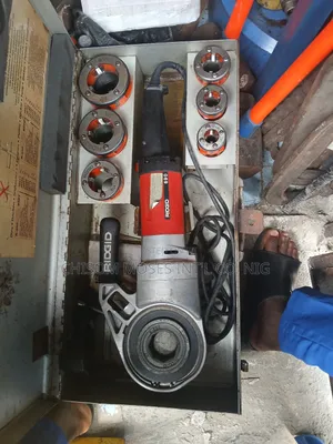 Ridgid 690 Threading Machine
