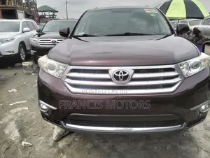 Toyota Highlander Limited 3.5l 4WD 2013 Burgundy