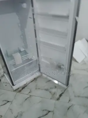 Powerful 240L Refrigerator