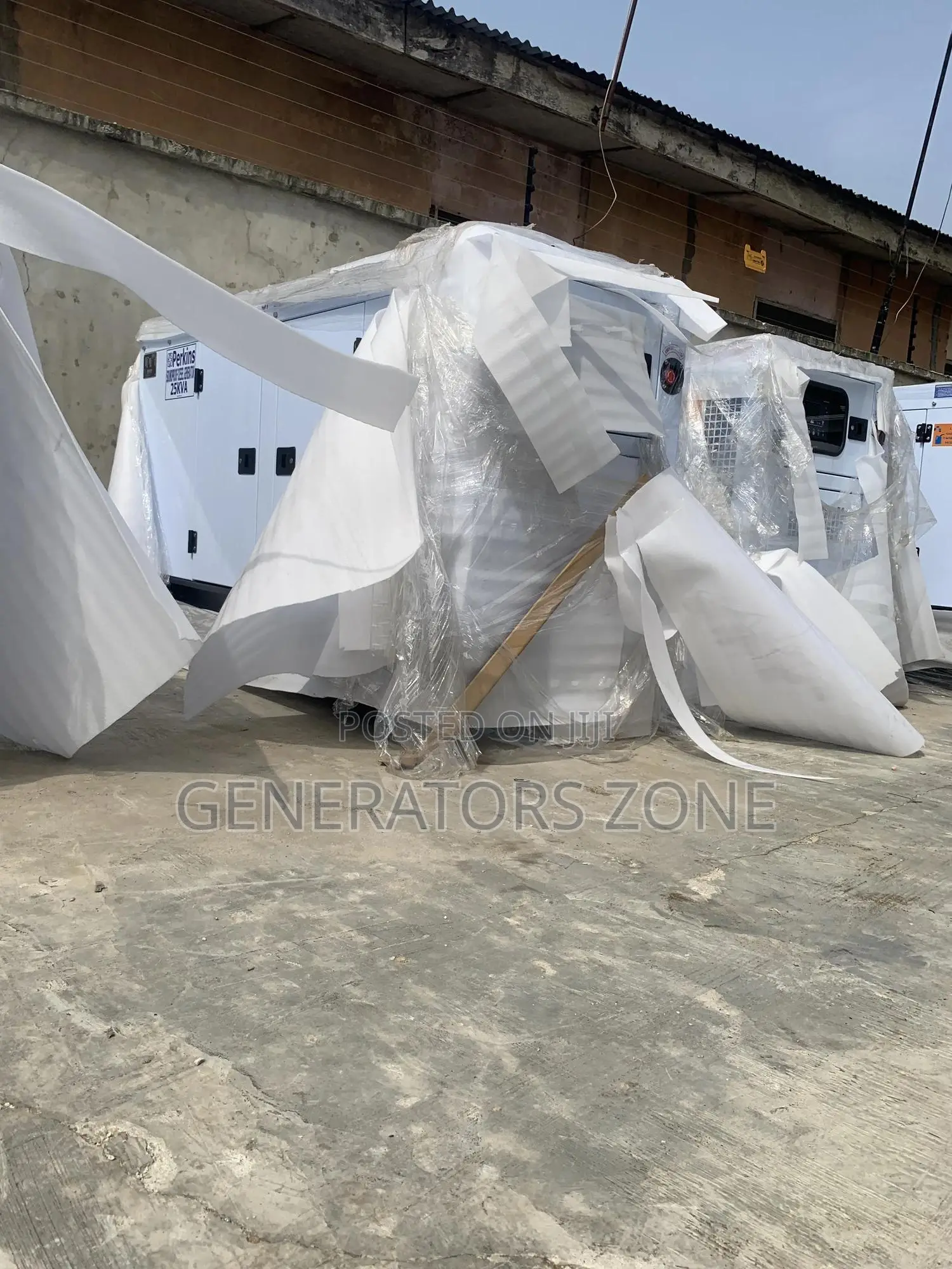 Soundproof 25kva Perkins Generators