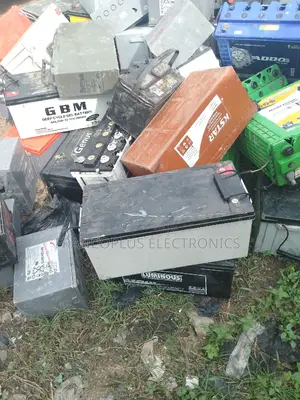 We Are Buyer of Dead Solar Inverter Batteries