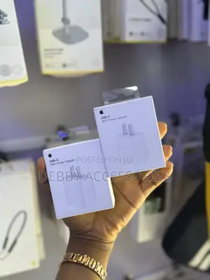 USB -C 18w Power Adapter
