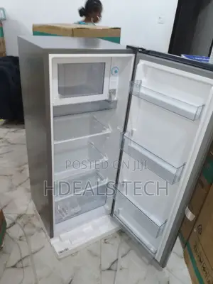 Standard Hisense Refrigerator 176 Litres - RS230S