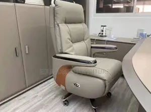 ROVAR Electric Recliner Chair