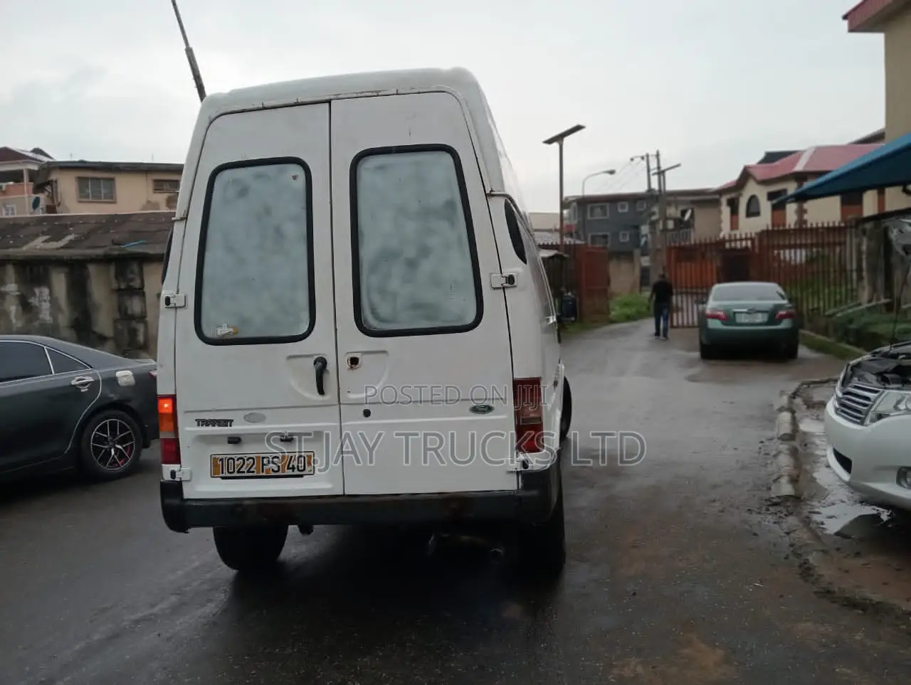 Ford Transit 2002 White