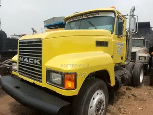 Spring Suspension CH Mack Ten Tyres Head Truck Double Frame