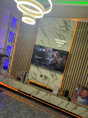 High Gloss Tv Stand