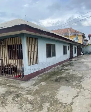 2bdrm Bungalow in Rukpokwu for sale