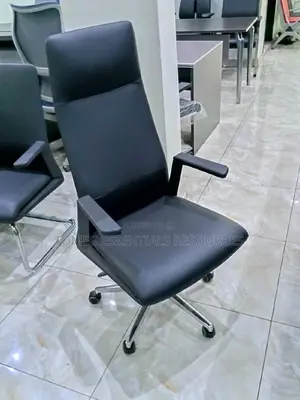 Imported Quality Executive Swivel Office Chair