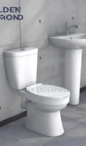 Golding Diamond Water Closet