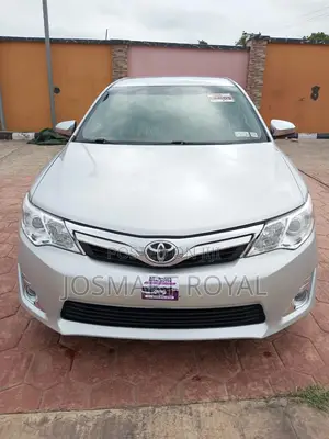 Toyota Camry L 4dr Sedan (2.5L 4cyl 6A) 2013 Silver