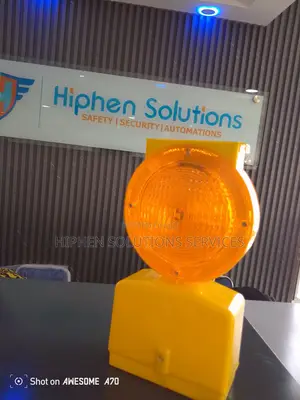 Portable Solar Flash Light For Traffic Cone