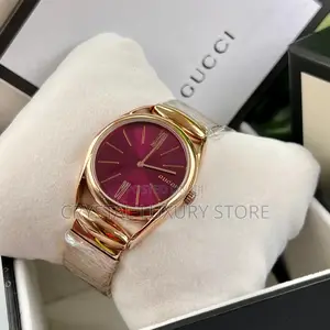 Gucci Quality Luxury Female Chain Wristwatch