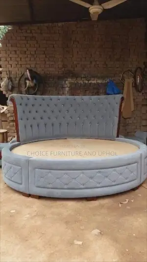 Bed 7x7 Rand Bed