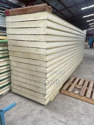 Insulated Sandwich Panel
