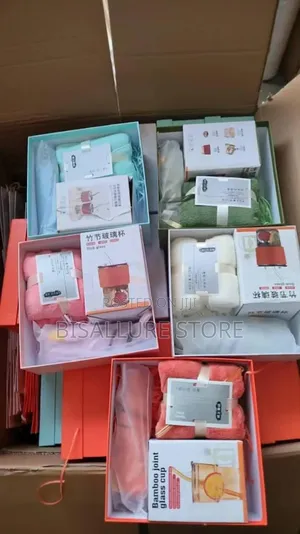 3 Set Gift Box With Umbrella