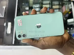 Apple iPhone 11 64 GB Green