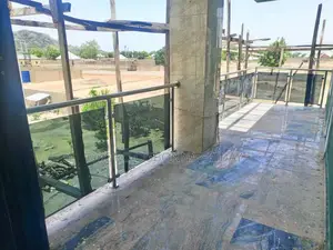 Borno Gray Glass