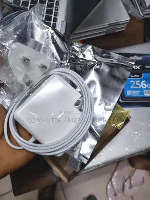 60w Macbook Charger Safe 2