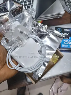 60w Macbook Charger Safe 2