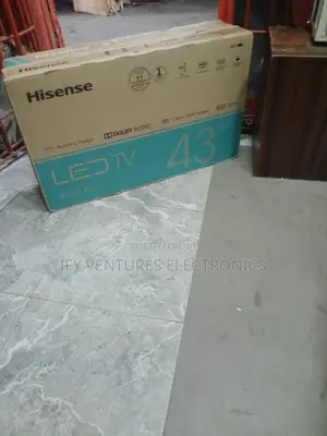 43" Hisense Television With Free Bracket and Clear Color.