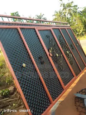 Simple New Age Rollin Gate