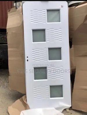 Kitchen to Dinning Door