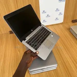 Laptop HP EliteBook 820 G3 8GB Intel Core I5 SSD 256GB