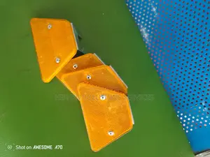 Guard Rail Reflectors, For Road Safety