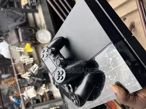 Sony Playstation 4