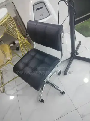 Pedicure/Manicure Stool