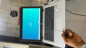 Laptop HP EliteBook 840 G3 8GB Intel Core I5 HDD+SSD 128GB