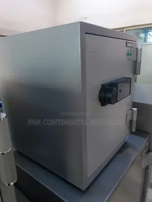 Thumbprint Fireproof Safe With Powder Coating